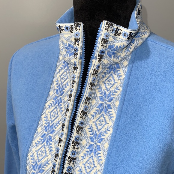 Women’s L.L. Bean Nordic Snowflake Blue Fleece full zip Sweater Size medium - Picture 3 of 16